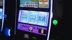 101 pixabay 5012428 slot machine casino