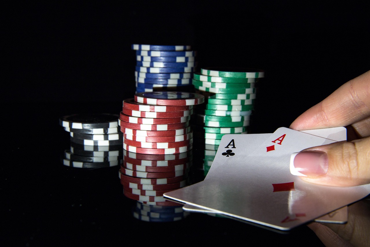 Best Poker Hands Chart Strategy Guide 2026 - poker cards chips strategy table