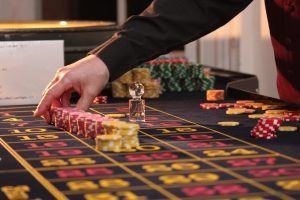 Pot Odds Poker Explained Beginner Guide 2026